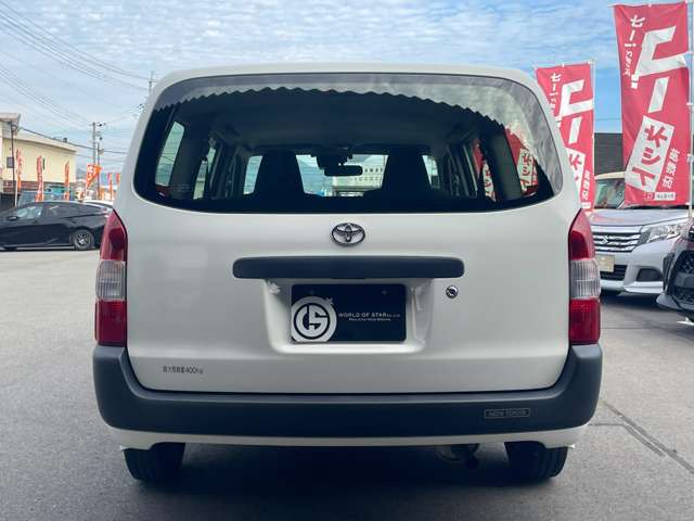 Toyota Probox Van 11