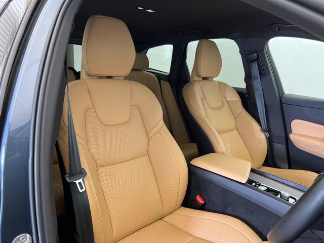 Volvo XC60 12