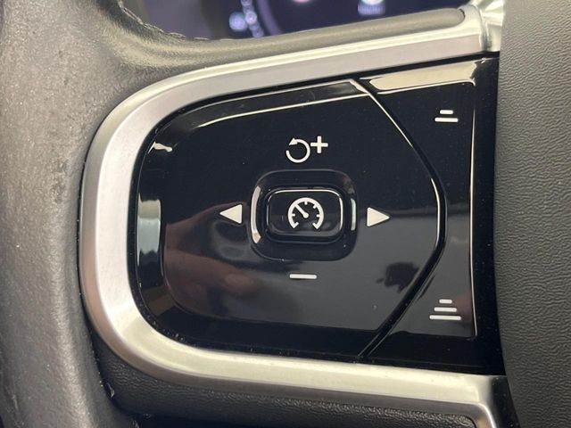 Volvo XC60 10