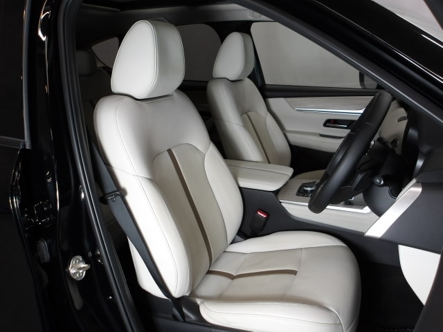Mazda CX-60 8