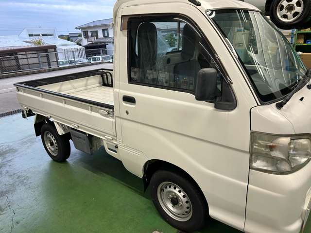 Toyota Pixis Truck 2