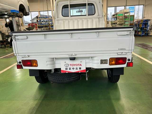 Toyota Pixis Truck 3