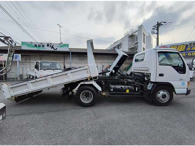 Isuzu Elf 6
