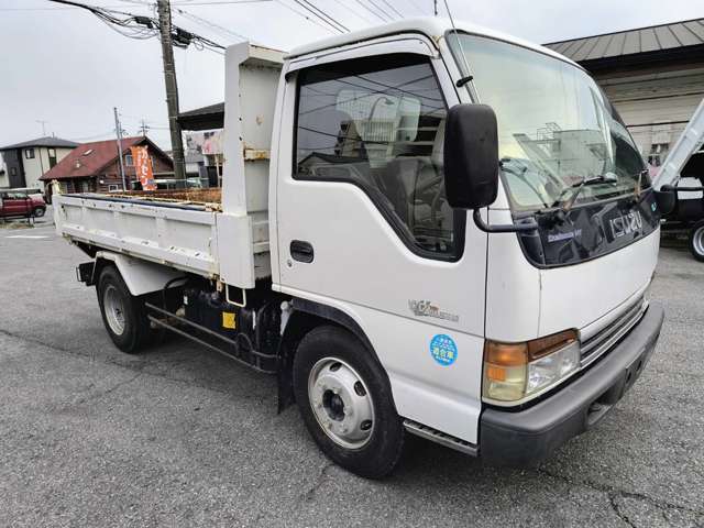 Isuzu Elf 9