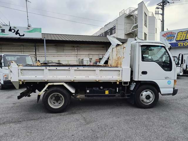 Isuzu Elf 10