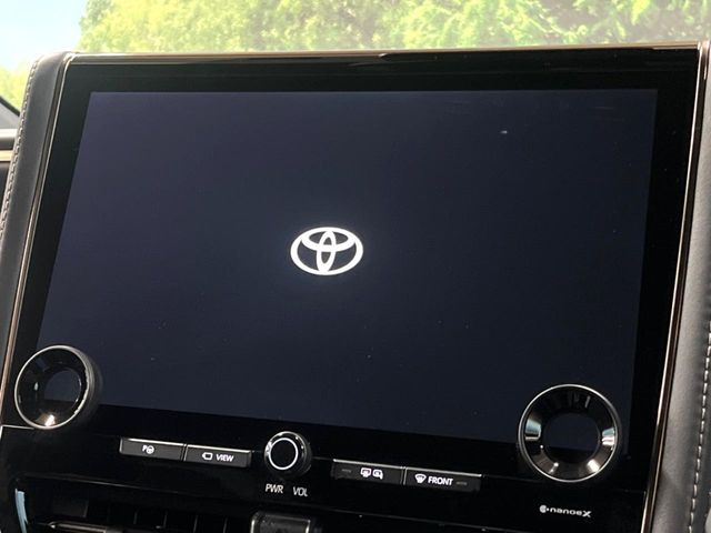Toyota Alphard 5
