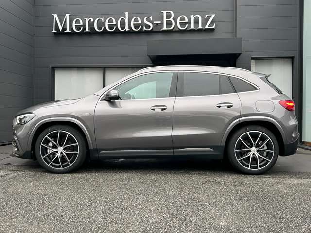 Mercedes-Benz GLA-Class 3