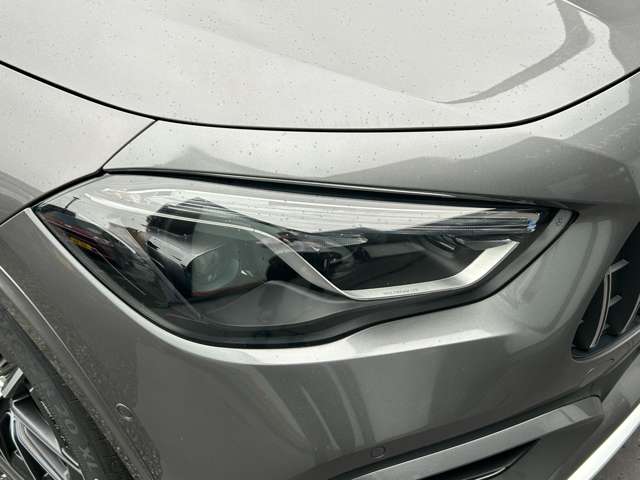 Mercedes-Benz GLA-Class 7