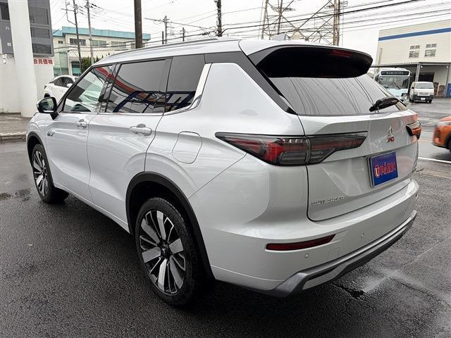 Mitsubishi Outlander 7