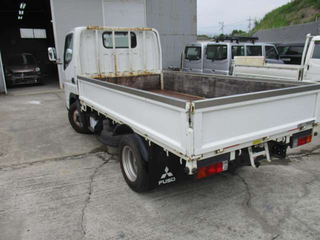 Mitsubishi Fuso Canter 11