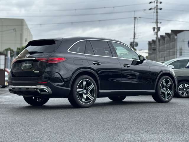 Mercedes-Benz GLC 9