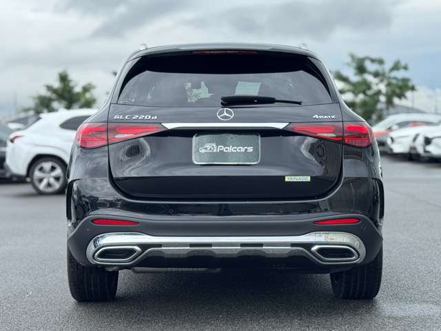 Mercedes-Benz GLC 10