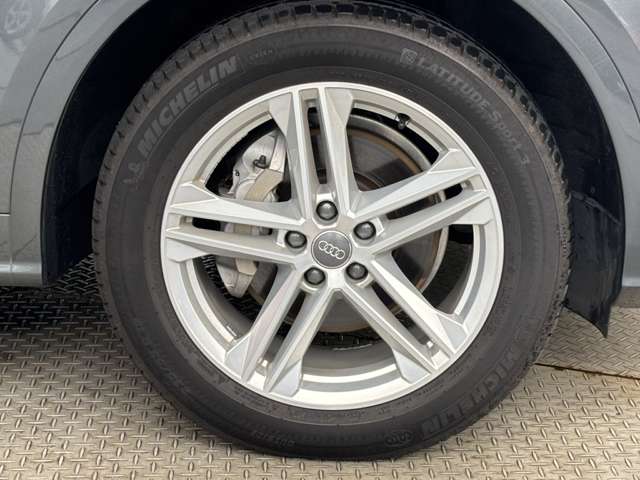 Audi Q5 10
