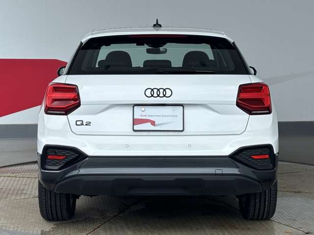 Audi Q2 4