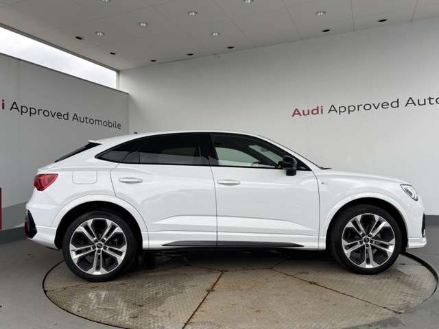 Audi Q3 Sportback 6
