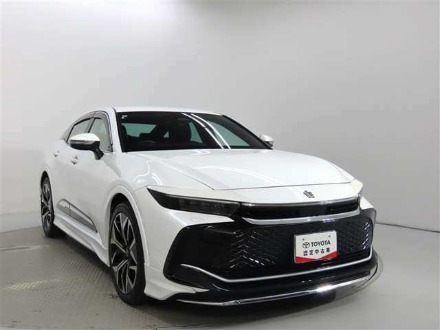Toyota Crown Crossover 9