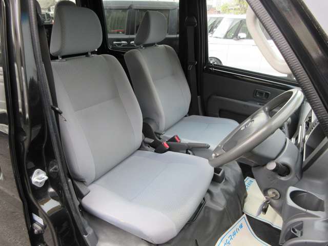 Daihatsu Hijet Deck Van 9