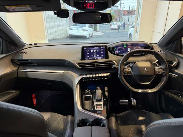 Peugeot 3008 5
