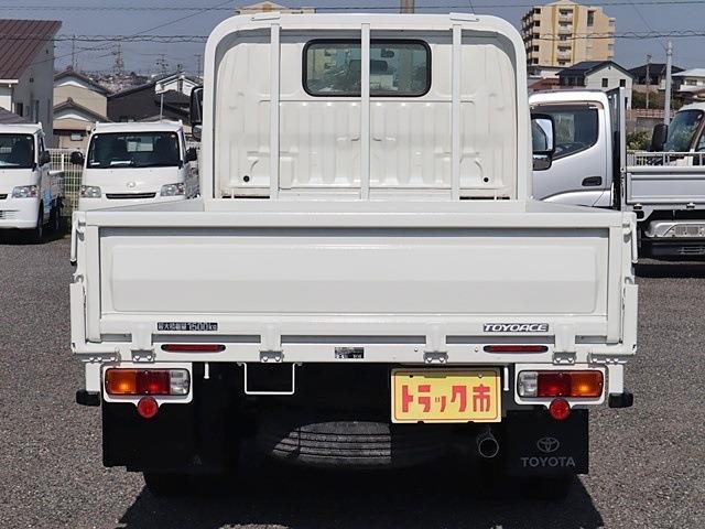 Toyota Toyoace 6