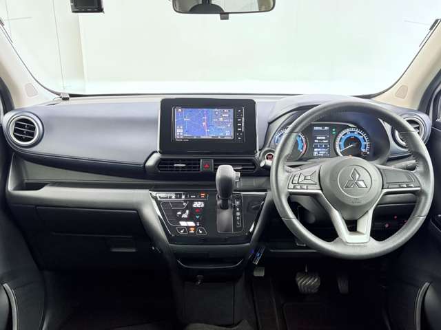 Mitsubishi eK X 9