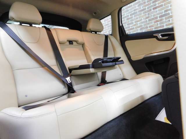 Volvo XC60 7