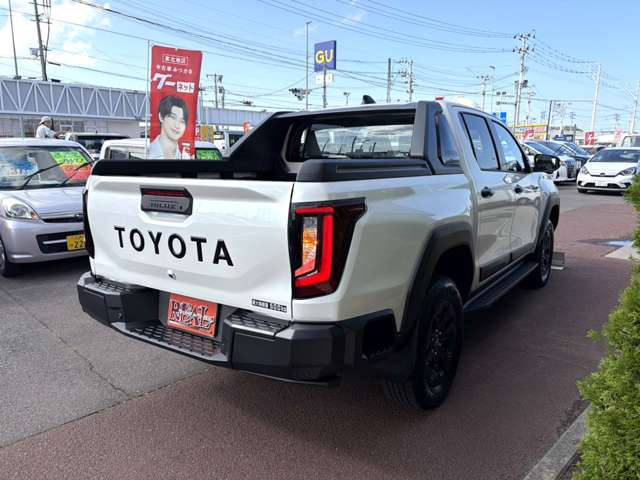 Toyota Hilux 10
