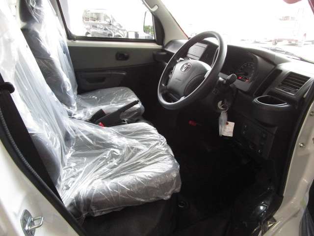 Toyota Town Ace Van 11