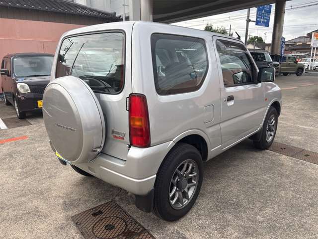 Suzuki Jimny 2