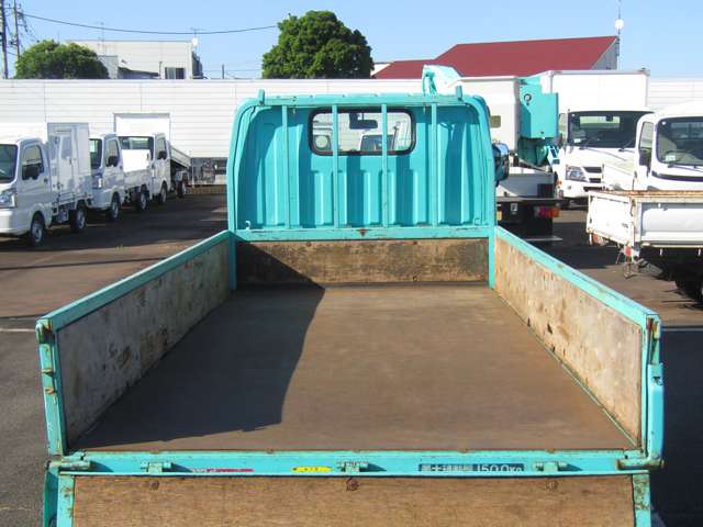 Mitsubishi Fuso Canter 11