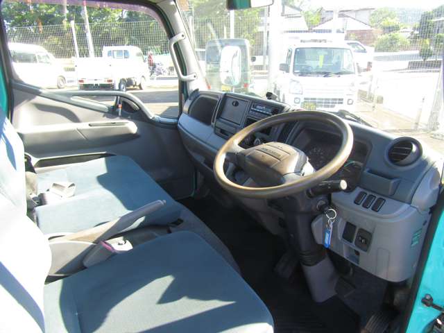 Mitsubishi Fuso Canter 12