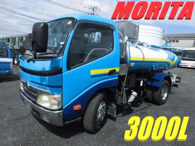 Hino Dutro 2