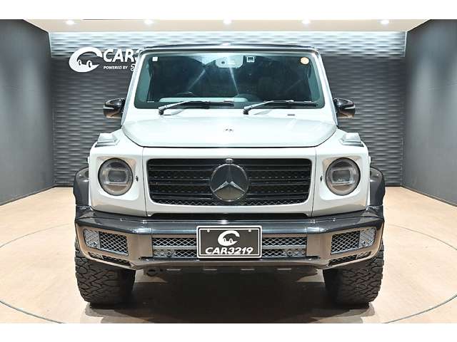 Mercedes-Benz G-Class 3