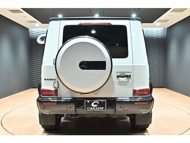 Mercedes-Benz G-Class 4