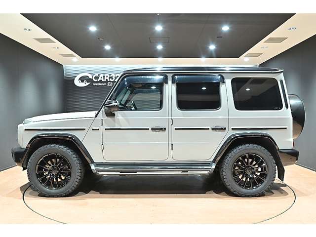 Mercedes-Benz G-Class 5