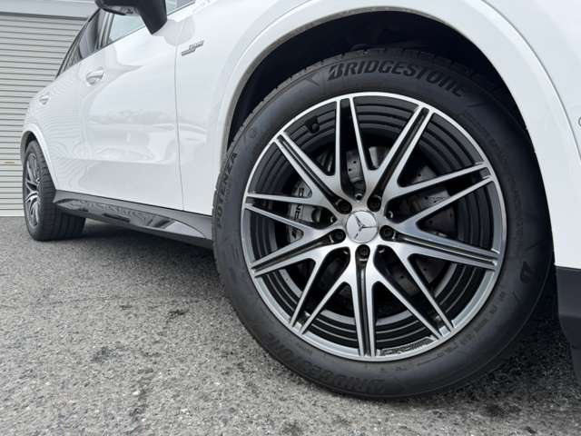 Mercedes-Benz GLC 12