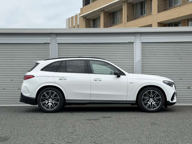 Mercedes-Benz GLC 10