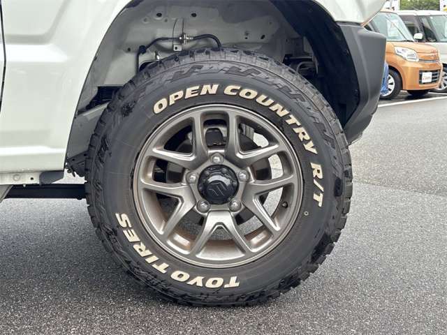 Suzuki Jimny 10