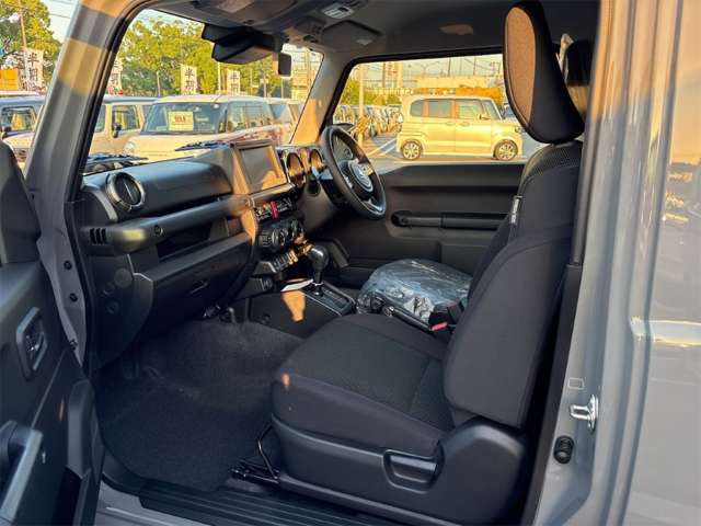 Suzuki Jimny 6