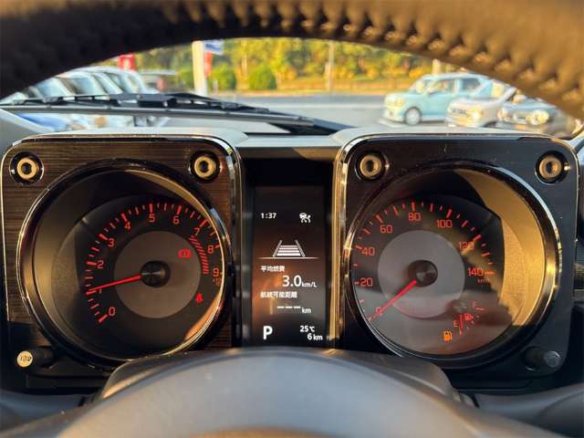 Suzuki Jimny 7
