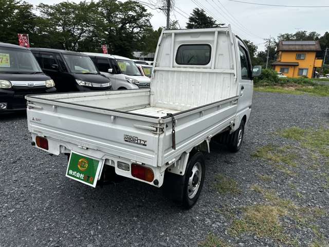 Mitsubishi Minicab Truck 8