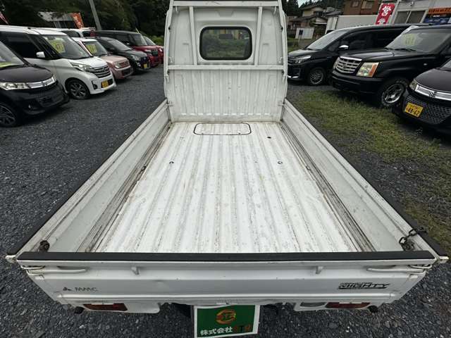 Mitsubishi Minicab Truck 10