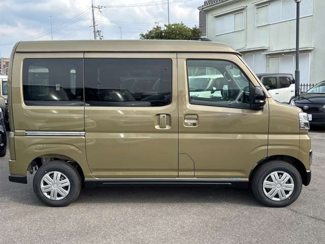 Daihatsu Atrai 4