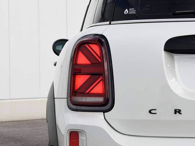 MINI Crossover 9