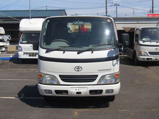 Toyota Toyoace 4