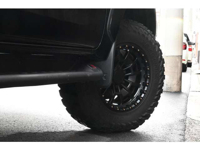 Toyota Hilux 11
