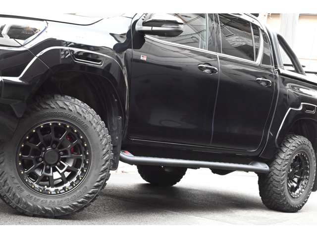 Toyota Hilux 9