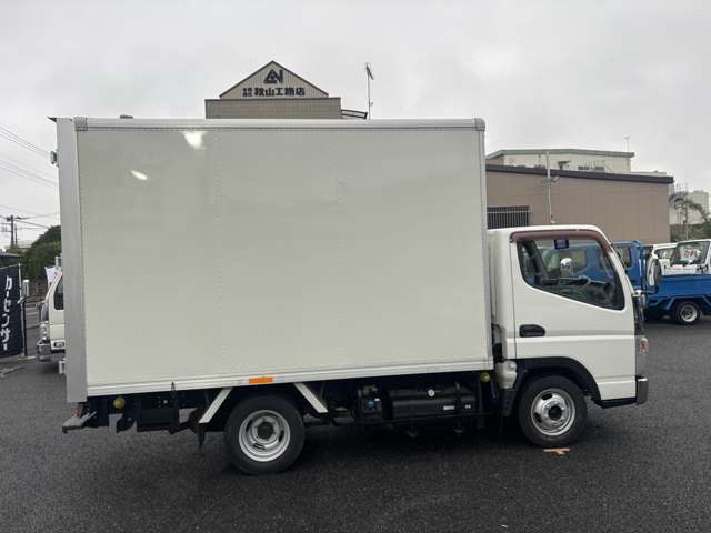 Mitsubishi Fuso Canter 10