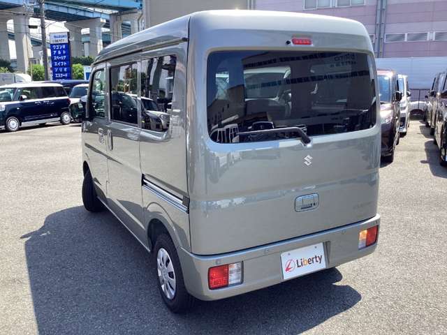 Suzuki Every 11