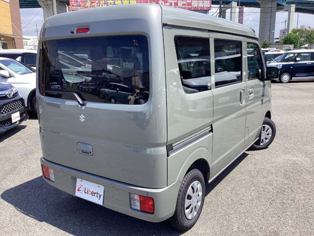 Suzuki Every 9