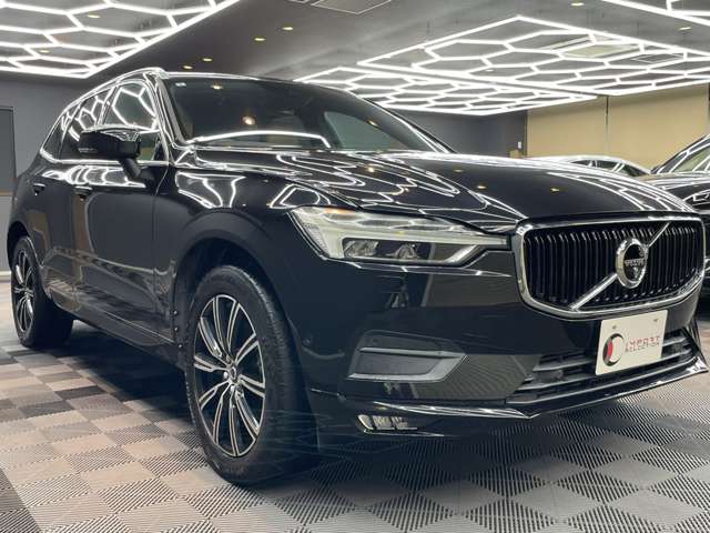 Volvo XC60 8